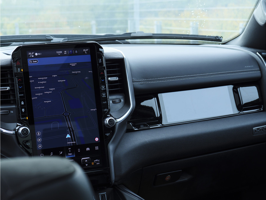 Dodge Ram 1500 | Laramie | Premium Night | 3.0L I6 Hurricane | Crew Cab | 4X4 |