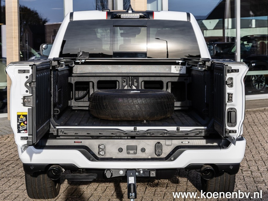 Dodge Ram Pickup Limited Night MY25 540pk Multi Function Tailgate LPG Retrax SUPERAKTIE!!