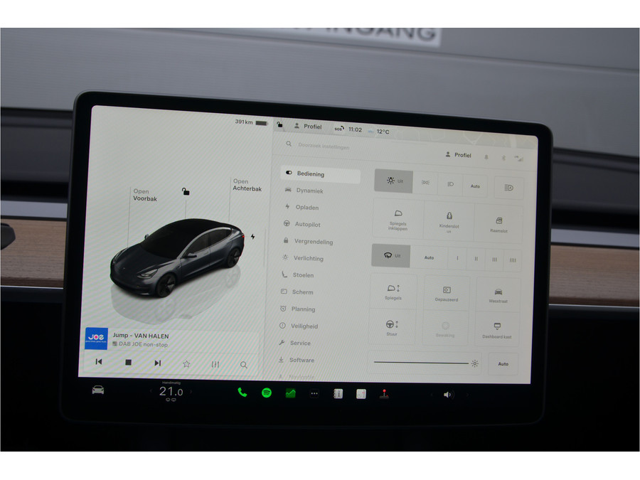 Tesla Model 3 Standard RWD Plus 60 kWh