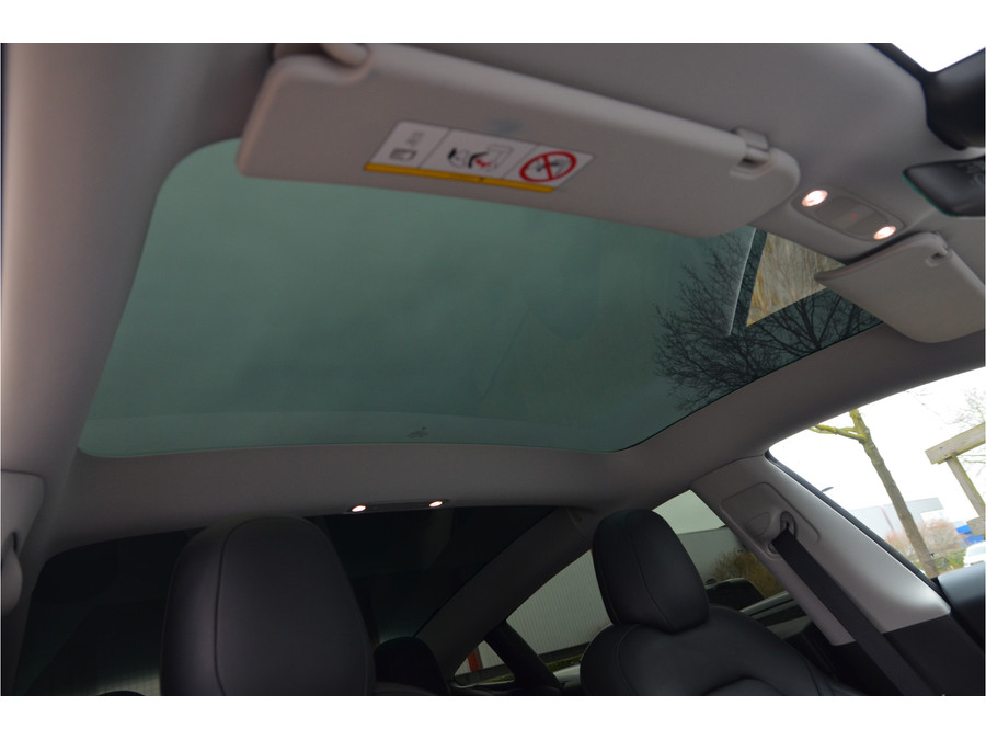 Tesla Model 3 Standard RWD Plus 60 kWh