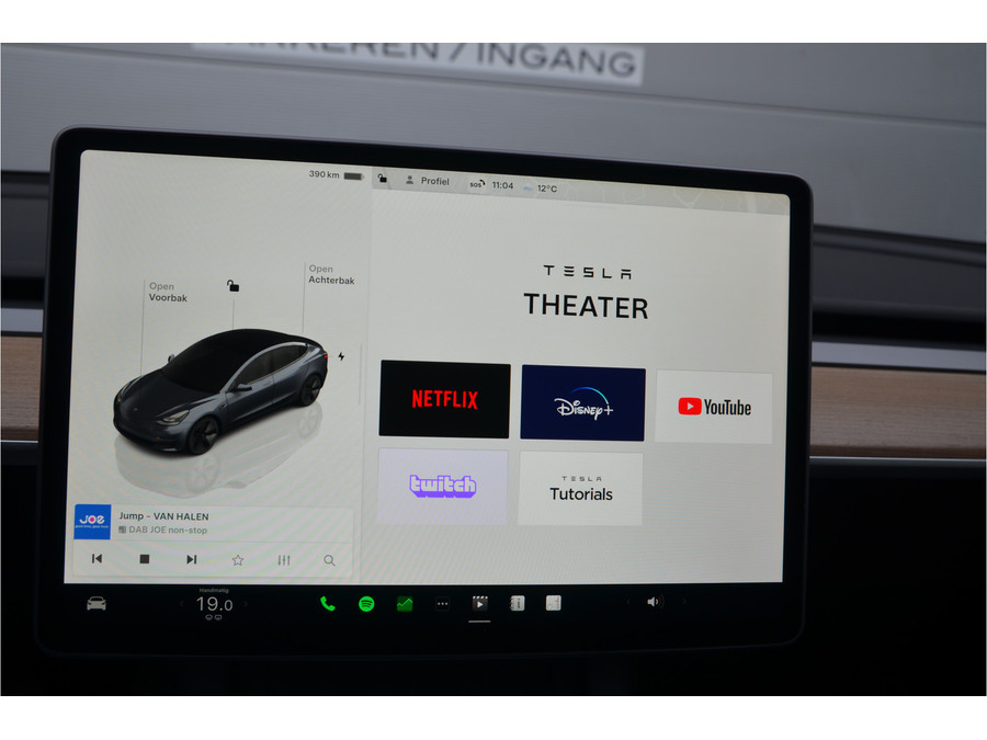 Tesla Model 3 Standard RWD Plus 60 kWh