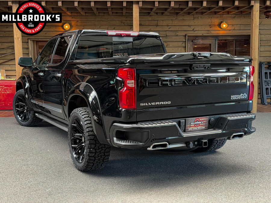 Chevrolet Silverado USA High Country 6.2 V8 420 PK uit voorraad leverbaar BPM VRIJ