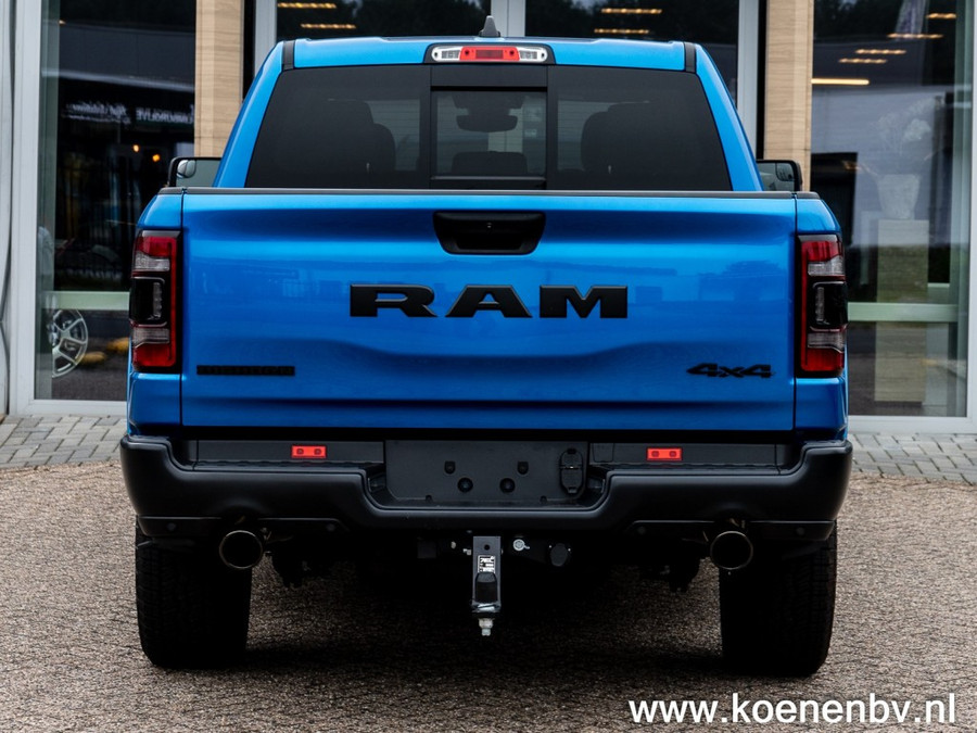 Dodge Ram Pickup GEEN BPM !!! 5.7i V8 aut. 4x4 Built to Serve LPG onderbouw GRIJS
