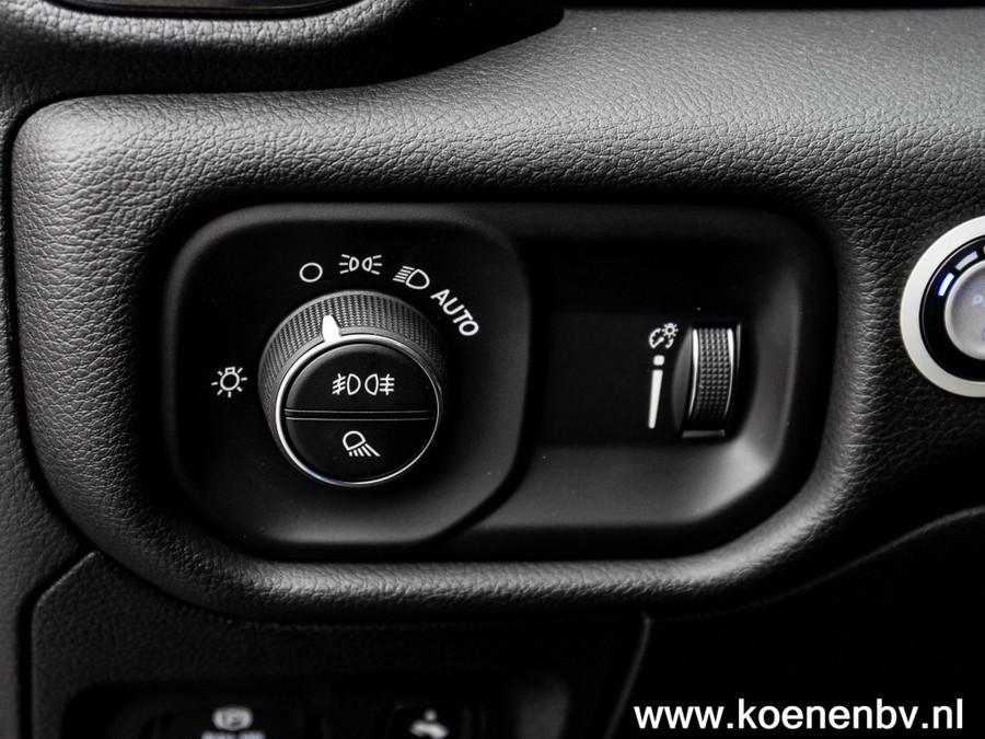 Dodge Ram Pickup GEEN BPM !!! 5.7i V8 aut. 4x4 Built to Serve LPG onderbouw GRIJS