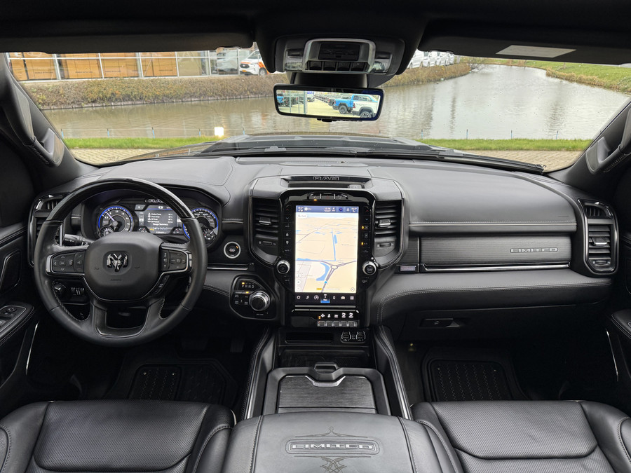 Dodge Ram 1500 Limited