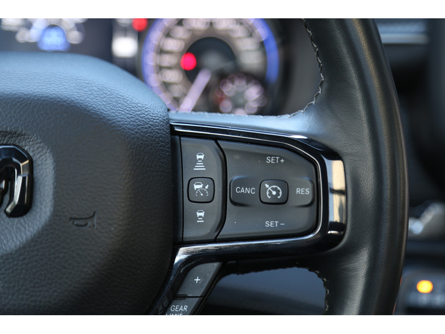 Dodge RAM 1500 5.7 V8 4x4 Crew Cab Limited Luchtvering Pano ACC HK 360cam Stoelverkoeling