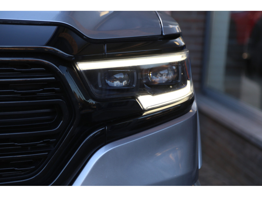 Dodge RAM 1500 5.7 V8 4x4 Crew Cab Limited Luchtvering Pano ACC HK 360cam Stoelverkoeling