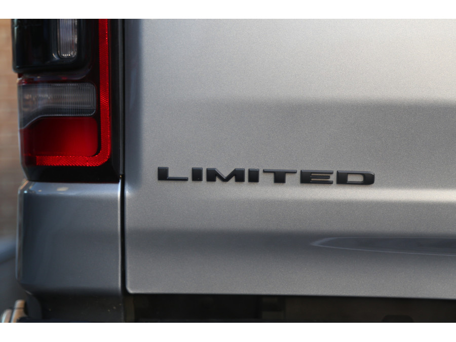 Dodge RAM 1500 5.7 V8 4x4 Crew Cab Limited Luchtvering Pano ACC HK 360cam Stoelverkoeling