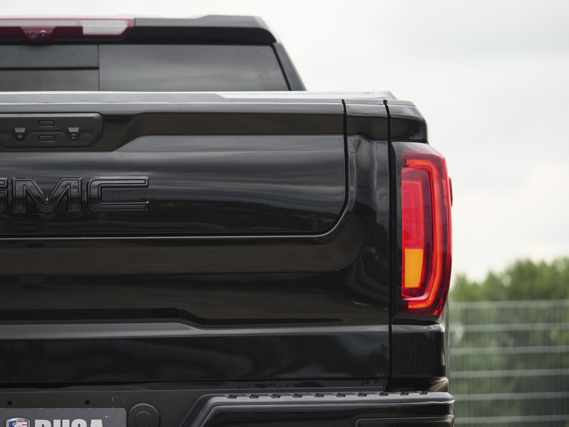 GMC Sierra 1500 | AT4 | 6.2L V8