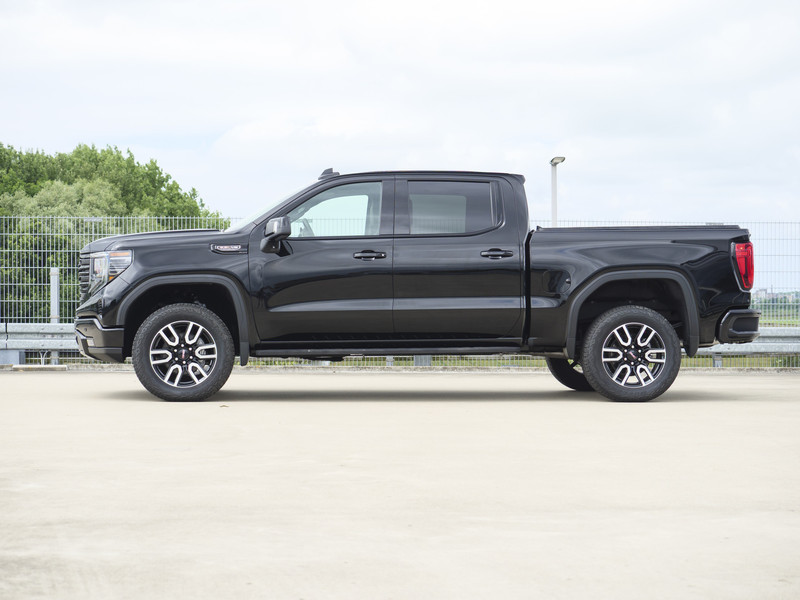 GMC Sierra 1500 | AT4 | 6.2L V8