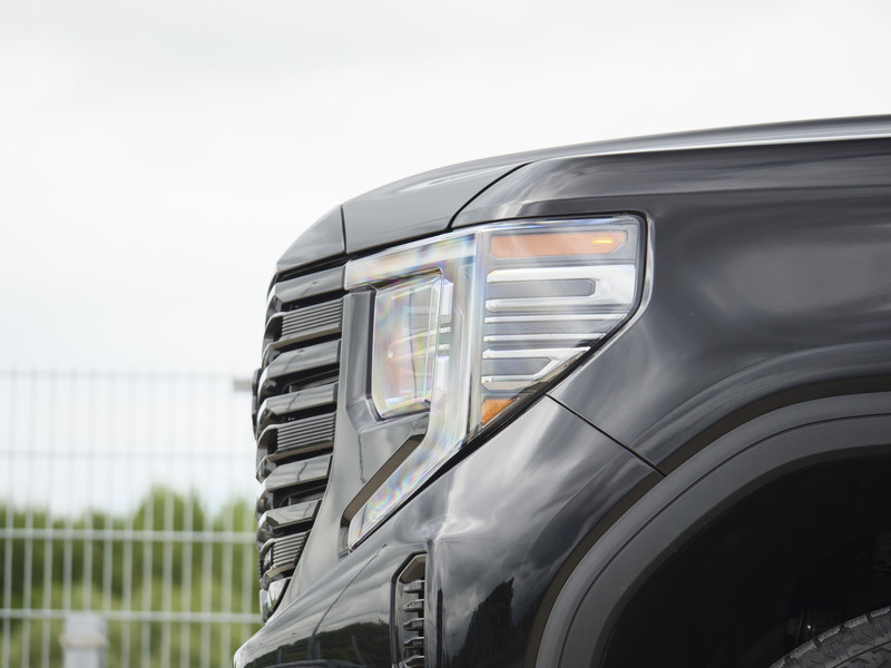 GMC Sierra 1500 | AT4 | 6.2L V8