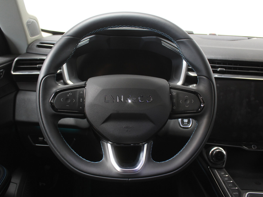 Lynk & Co 01 1.5 CLIMATE | 360CAMERA | NAVI | PANODAK | CARPLAY | LMV20 | PDC | WIFI | ADAPCRUISE