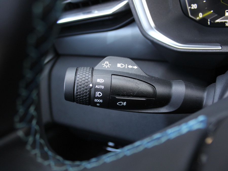 Lynk & Co 01 1.5 CLIMATE | 360CAMERA | NAVI | PANODAK | CARPLAY | LMV20 | PDC | WIFI | ADAPCRUISE