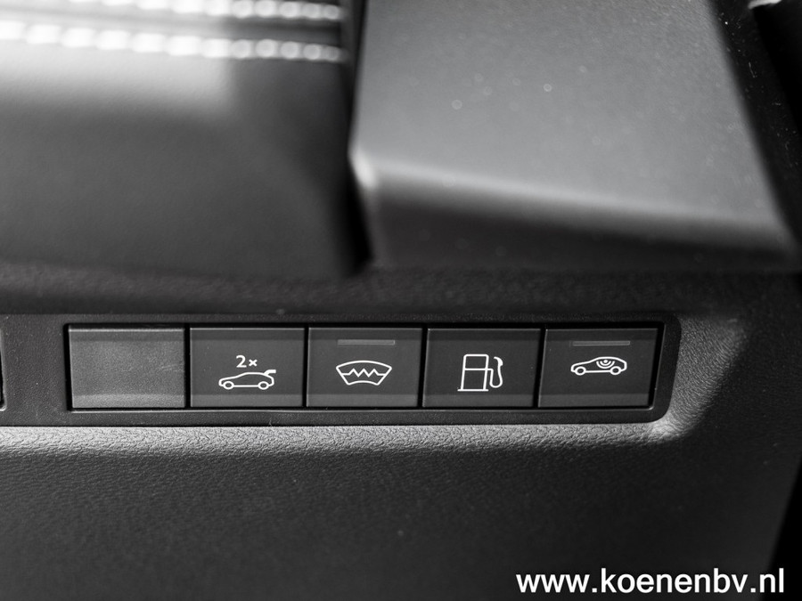 Jeep Compass 1.6 E-Hybrid Plug-In Hybrid First Edition 225Pk