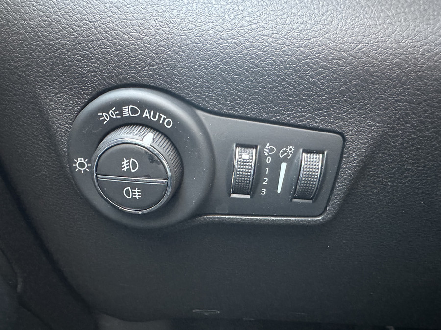 Jeep Compass 1.5T e-Hybrid Summit (Leder incl verwarming/koeling/geheugen - Elektrische Klep - Adaptieve Cruise C