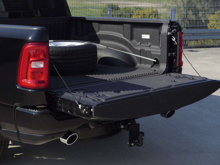 Dodge Ram 1500 | Laramie | Sport | Crew Cab | 4X4 |