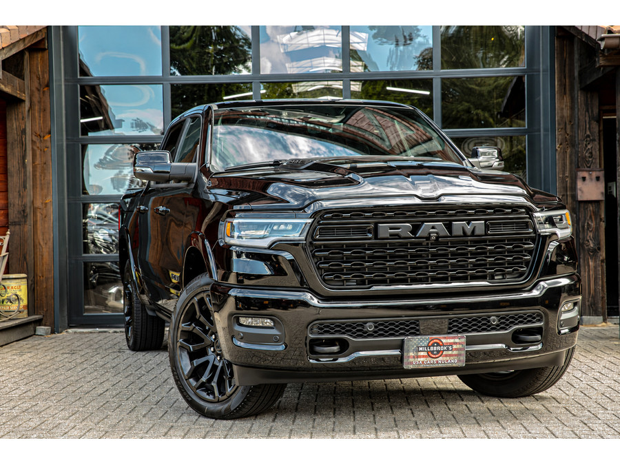 Dodge RAM 1500 Limited 5.7 V8 4x4 Crew Cab 2026