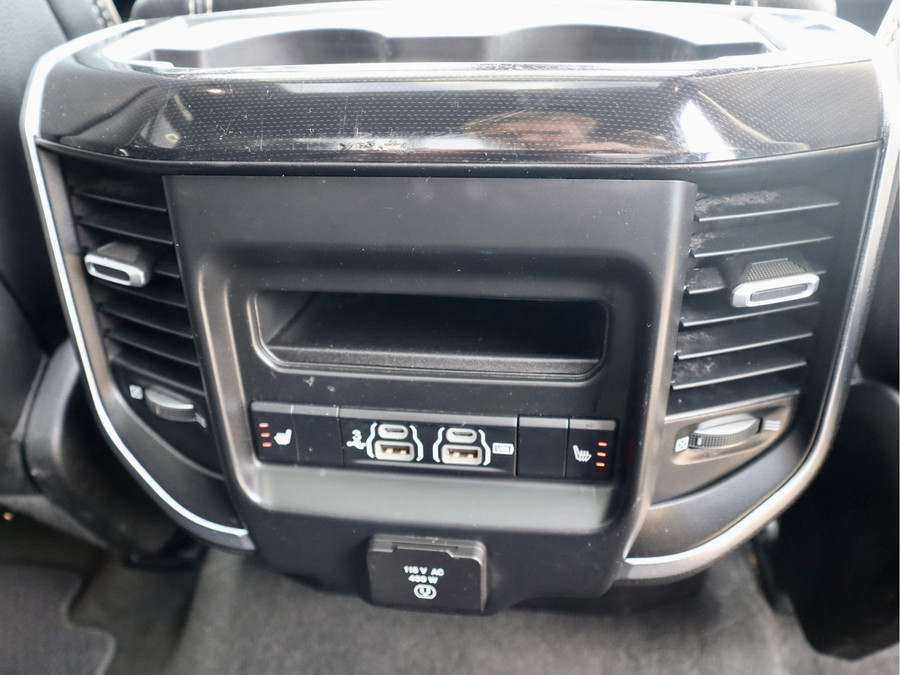 Dodge RAM 1500 5.7 V8 4x4 Crew Cab SPORT
