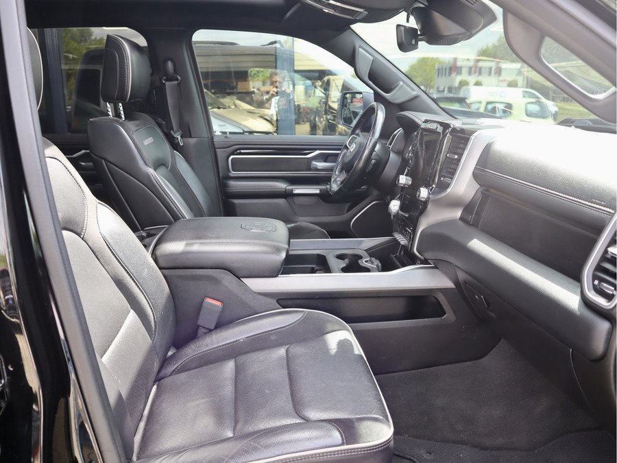Dodge RAM 1500 5.7 V8 4x4 Crew Cab SPORT