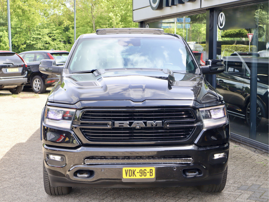 Dodge RAM 1500 5.7 V8 4x4 Crew Cab SPORT