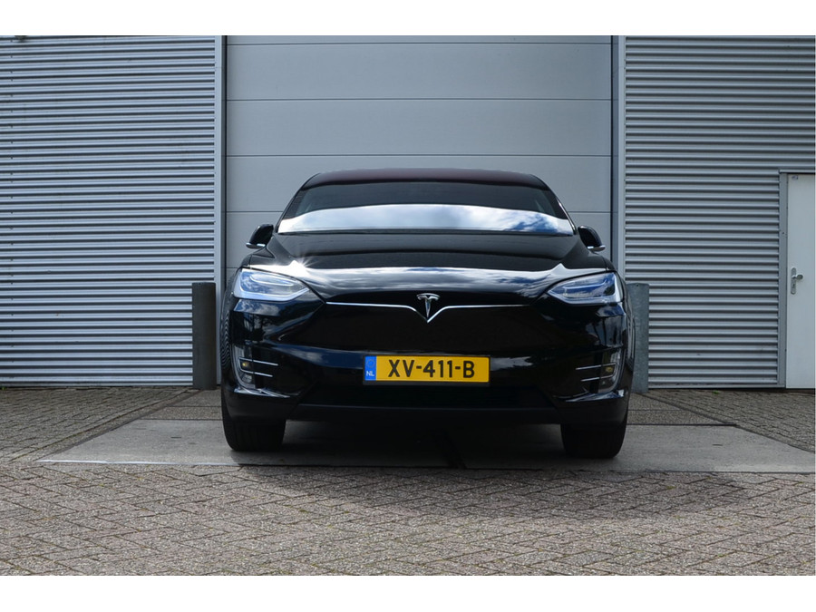 Tesla Model X 75D (4x4)