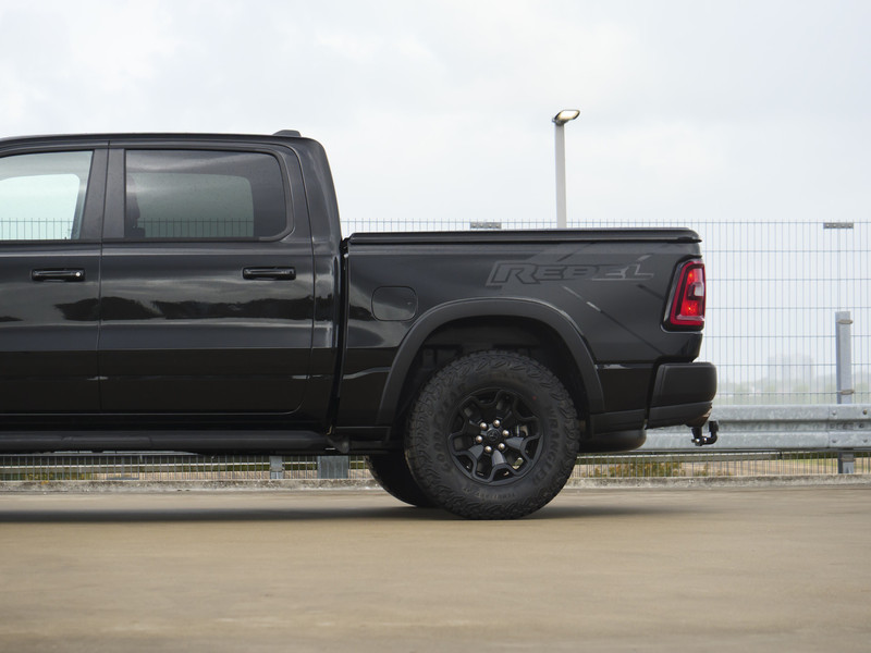 Dodge Ram 1500 | Rebel | Night | 4x4 | Crew Cab | 3.0L Twin-turbo I6 | BPM-VRIJ