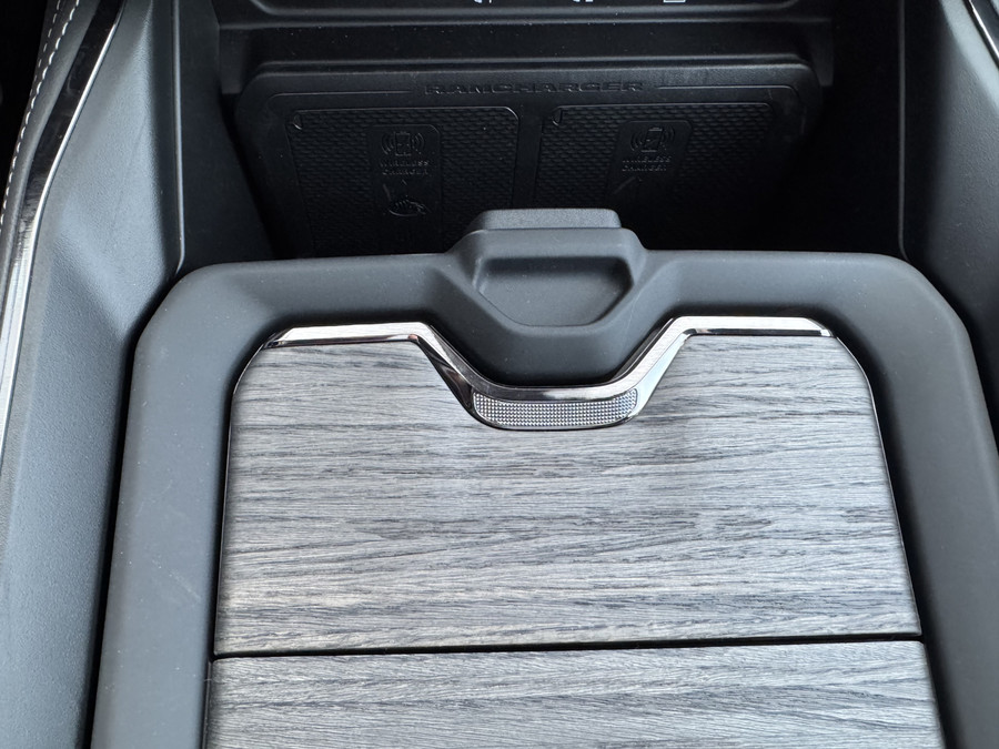 Dodge RAM 1500 Limited Night 540 PK