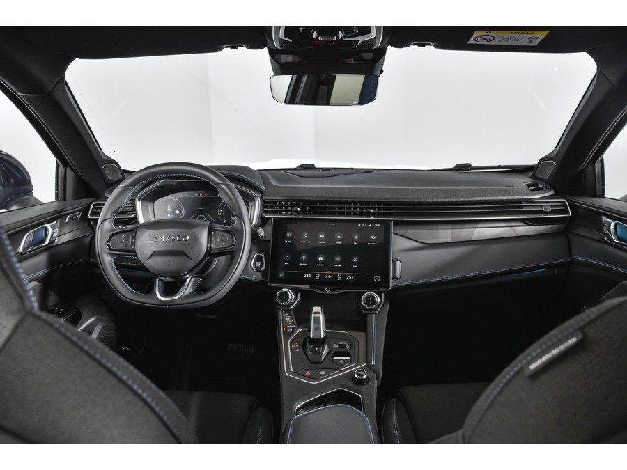 Lynk & Co 01 1.5 PHEV 261PK MY23