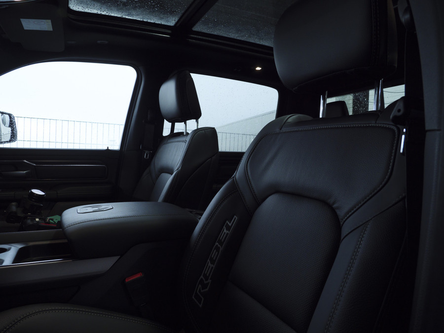 Dodge Ram 1500 | Rebel | Premium | 4x4 | Crew Cab | 3.0L Twin-turbo I6 | SST