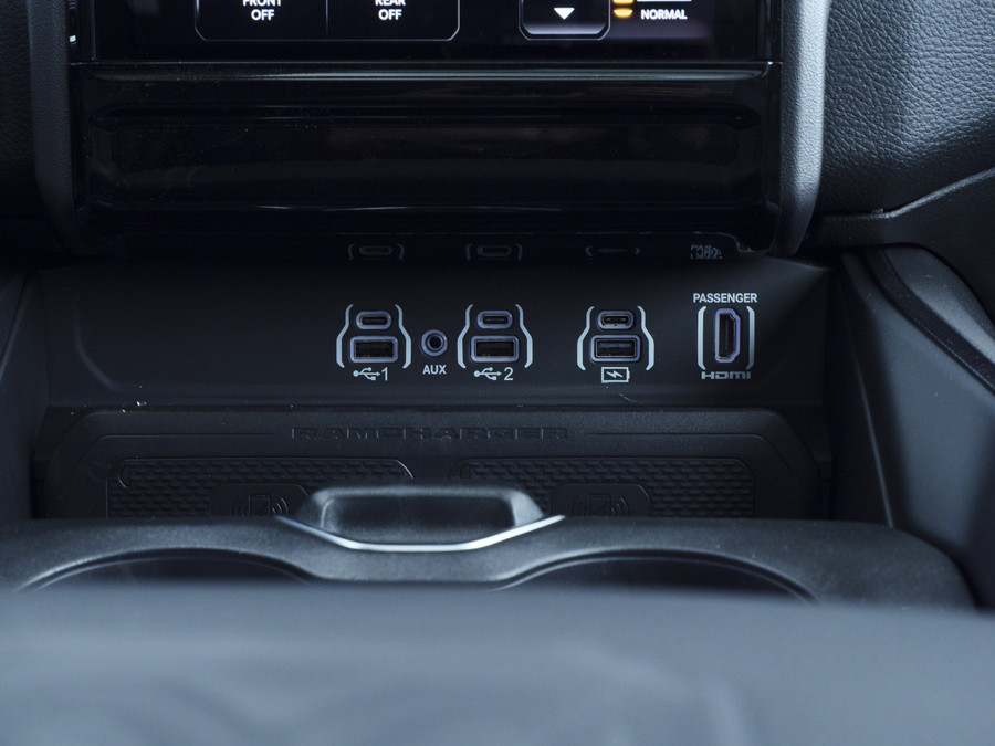 Dodge Ram 1500 | Rebel | Premium | 4x4 | Crew Cab | 3.0L Twin-turbo I6 | SST