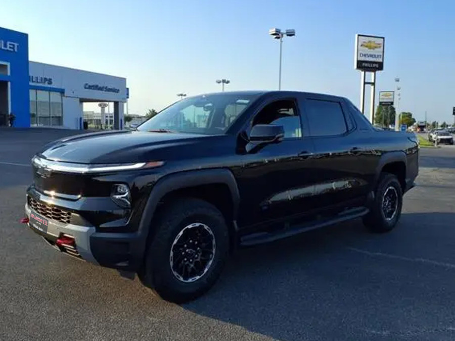Dodge RAM Chevrolet Silverado EV LT Max Range