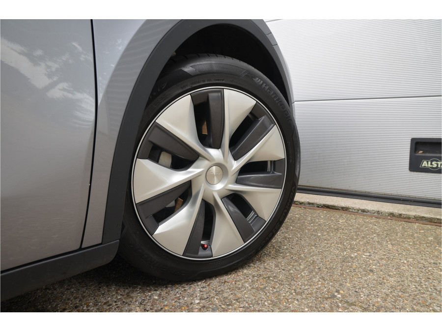 Tesla Model Y Long Range AWD 75 kWh