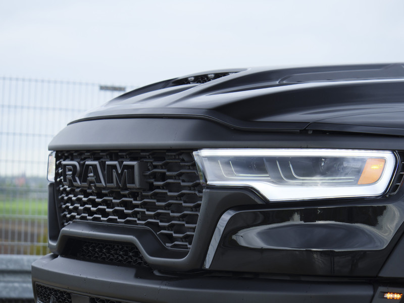 Dodge Ram Pick-Up | RHO | 3.0L Twin-Turbo I6 | 4x4 | Crew Cab | Black Edition