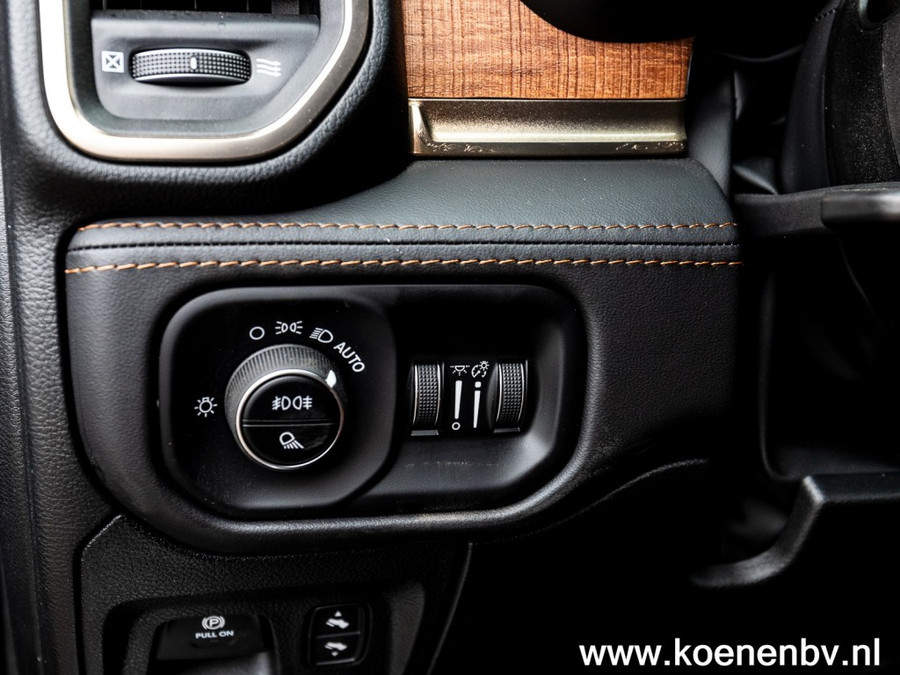 Dodge Ram Pickup GEEN BPM !!! 5.7 V8 4x4 Aut. Longhorn LPG / DEKSEL / PANO / ADAP