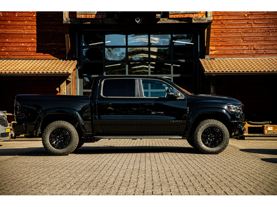 Dodge RAM 1500 6.2 V8 4x4 Crew Cab TRX