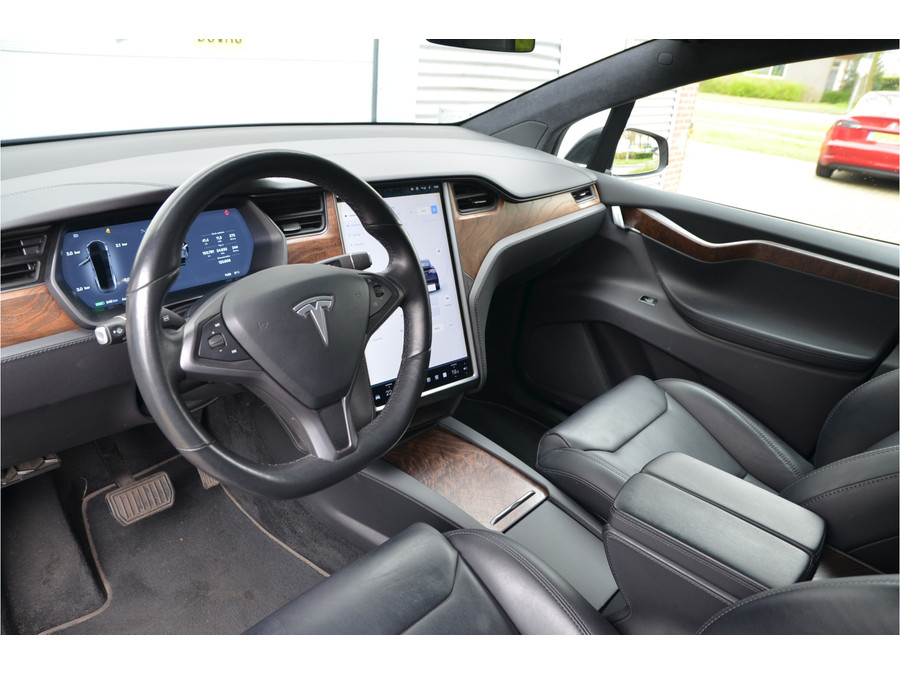 Tesla Model X 100D