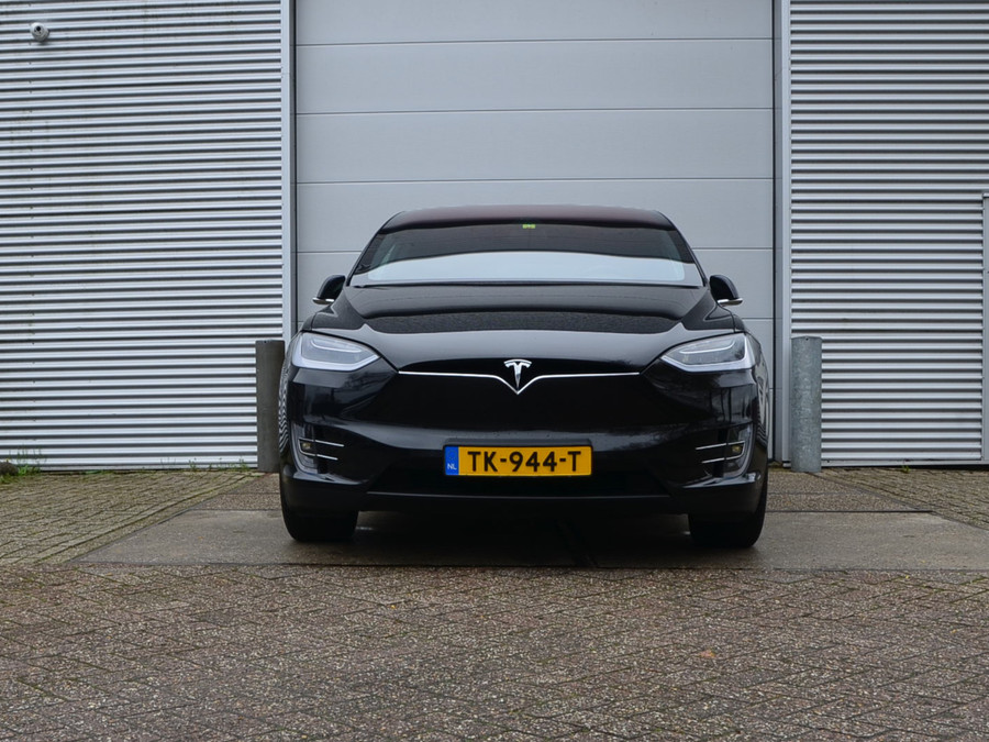 Tesla Model X 100D