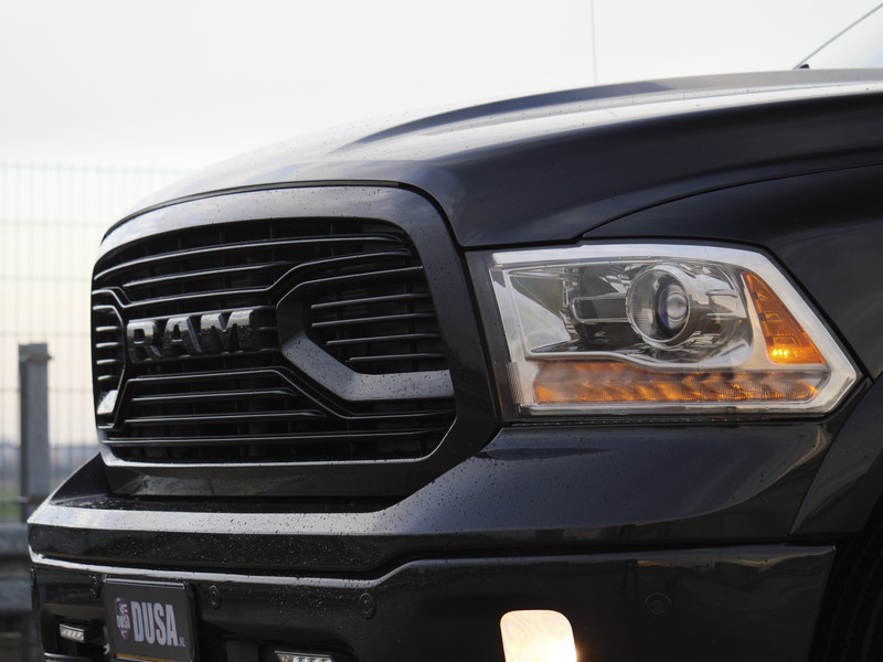 Dodge Ram 1500 Laramie | 5.7 V8 | 4x4 | Crew Cab