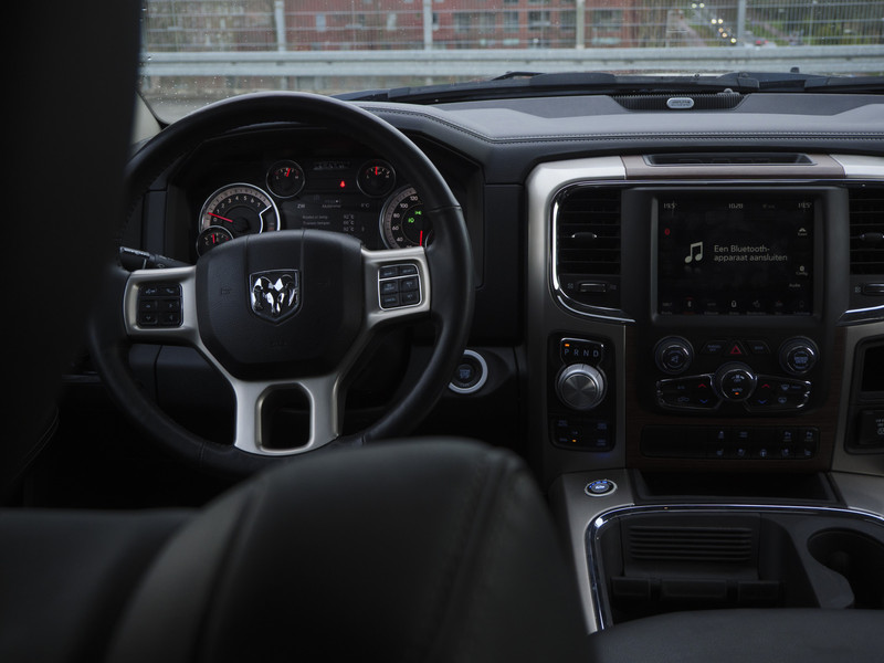 Dodge Ram 1500 Laramie | 5.7 V8 | 4x4 | Crew Cab