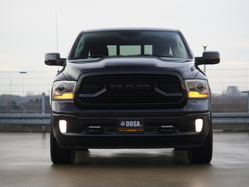 Dodge Ram 1500 Laramie | 5.7 V8 | 4x4 | Crew Cab