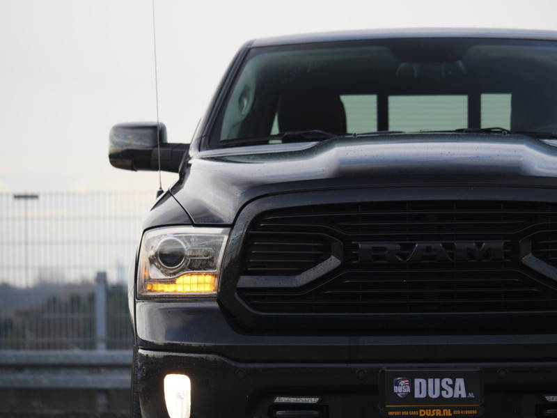 Dodge Ram 1500 Laramie | 5.7 V8 | 4x4 | Crew Cab