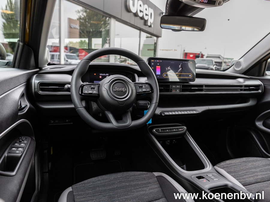 Jeep Avenger 1.2 E-Hybrid Longitude Automaat Airco / Carplay/ 16/ Winterpack