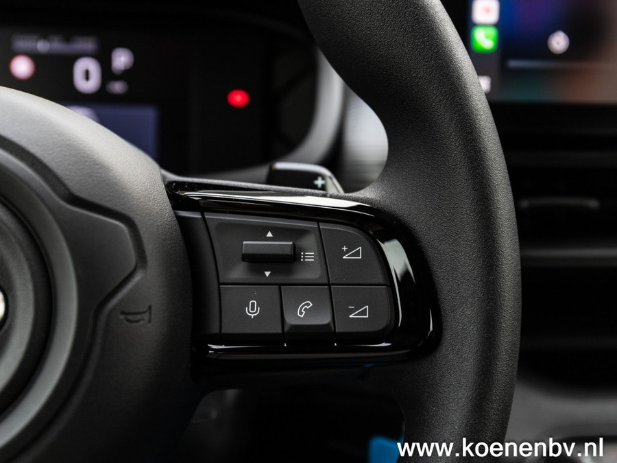 Jeep Avenger 1.2 E-Hybrid Longitude Automaat Airco / Carplay/ 16/ Winterpack