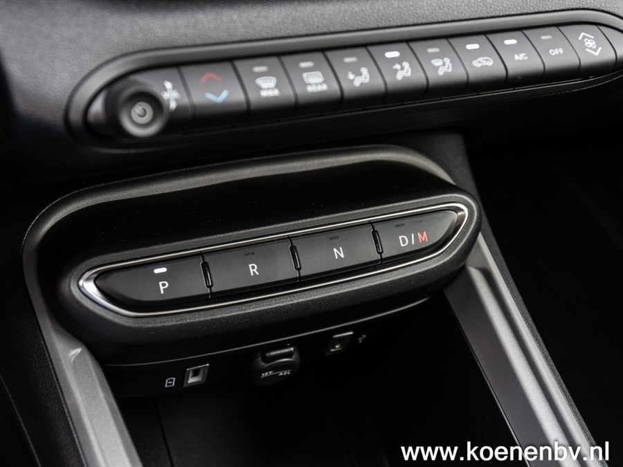 Jeep Avenger 1.2 E-Hybrid Longitude Automaat Airco / Carplay/ 16/ Winterpack