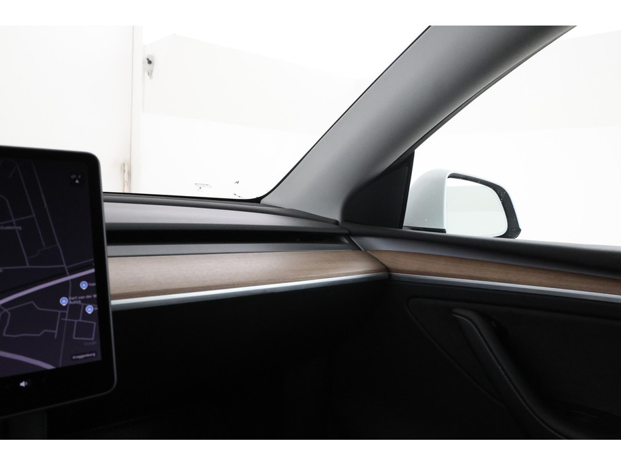Tesla Model Y Long Range AWD 75 kWh