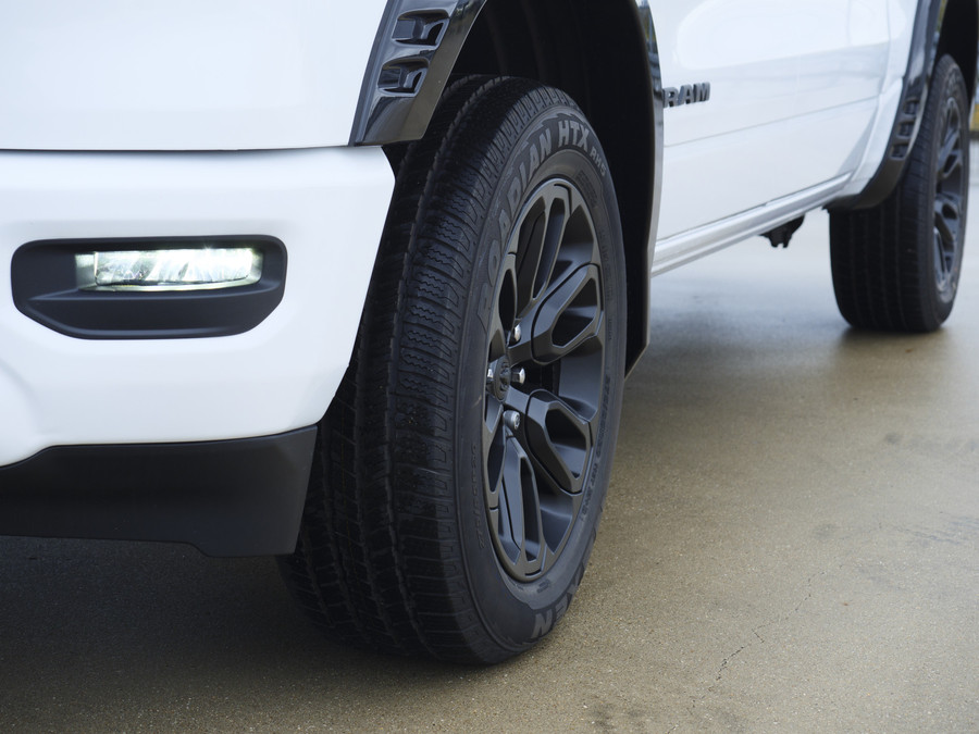 Dodge RAM 1500 | Limited | 5.7 V8 | HEMI |