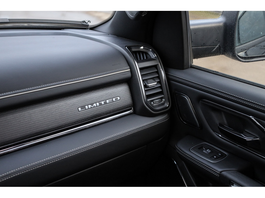 Dodge RAM 1500 | Limited | 5.7 V8 | HEMI |