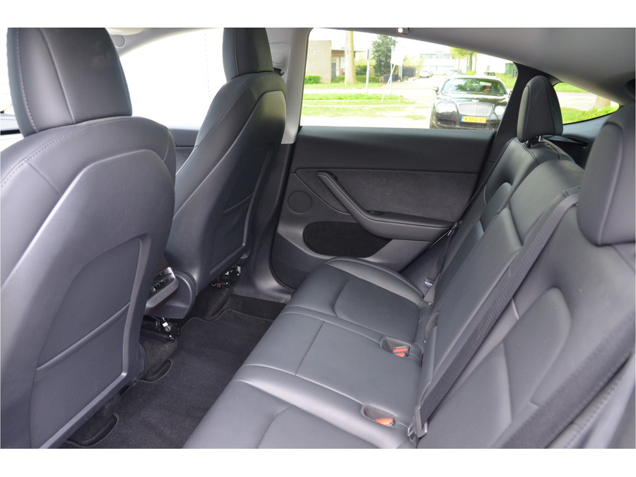 Tesla Model Y Long Range AWD 75 kWh