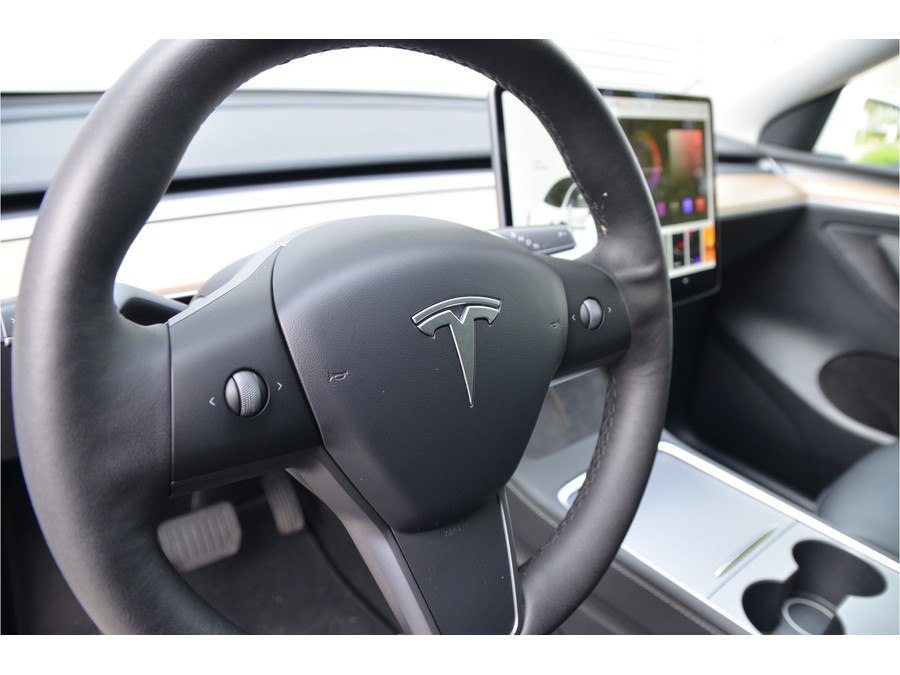 Tesla Model Y Long Range AWD 75 kWh