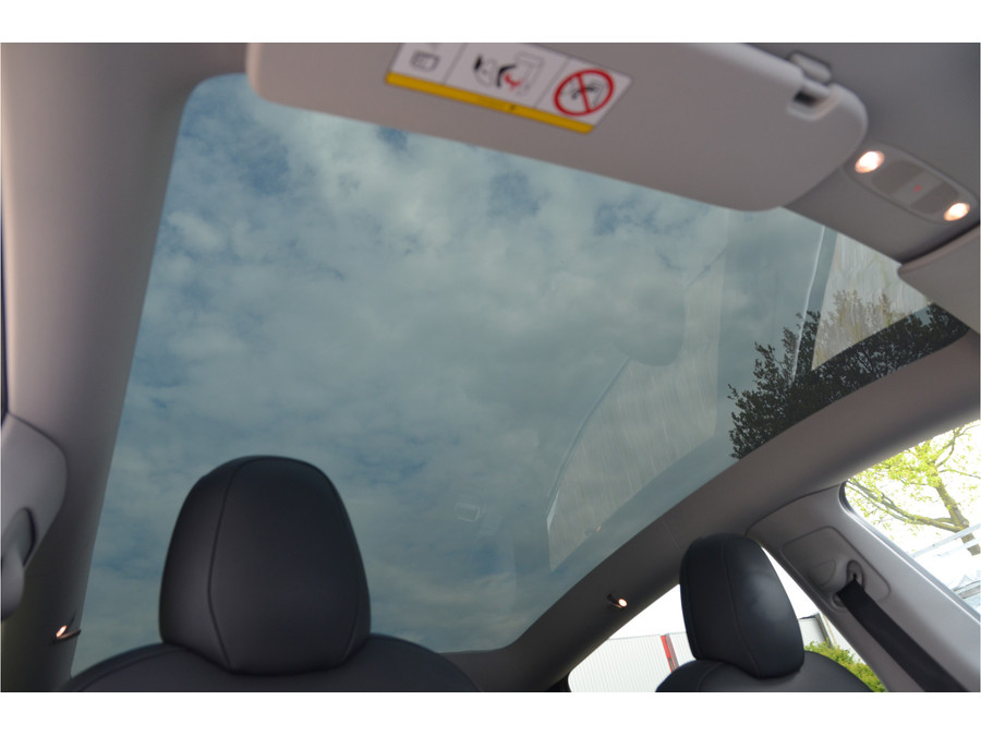 Tesla Model Y Long Range AWD 75 kWh